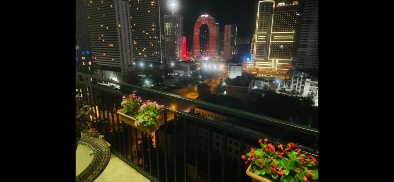 New Batumi Apartment Luaran gambar